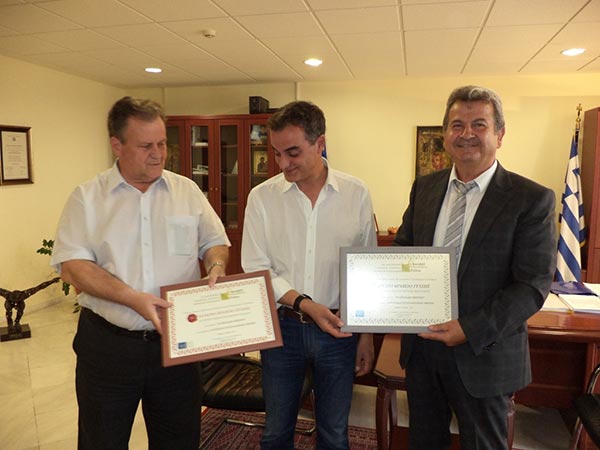 Η απονομή βραβείων στο συνεταιρισμό ελαιοπαραγωγών Ιμέρων σε ειδική εκδήλωση στην Περιφέρεια Δυτικής Μακεδονίας 7
